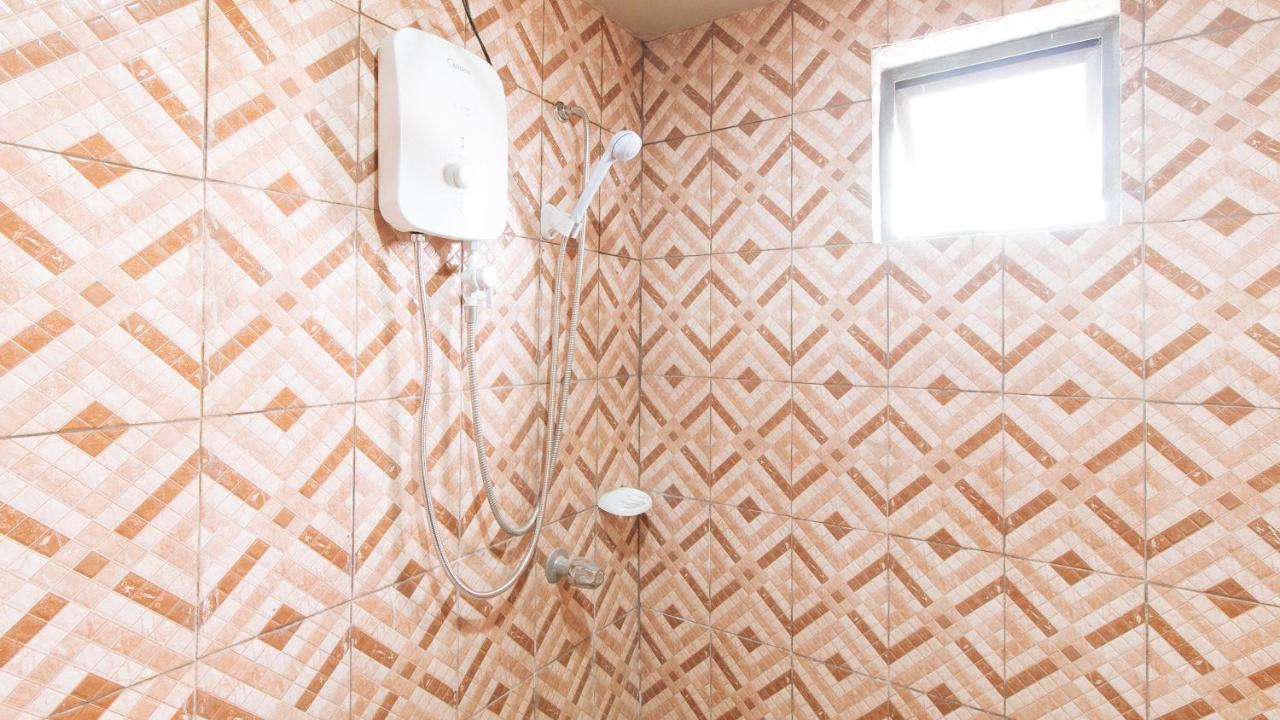Reddoorz Plus At Canley Residential Pasig City Extérieur photo